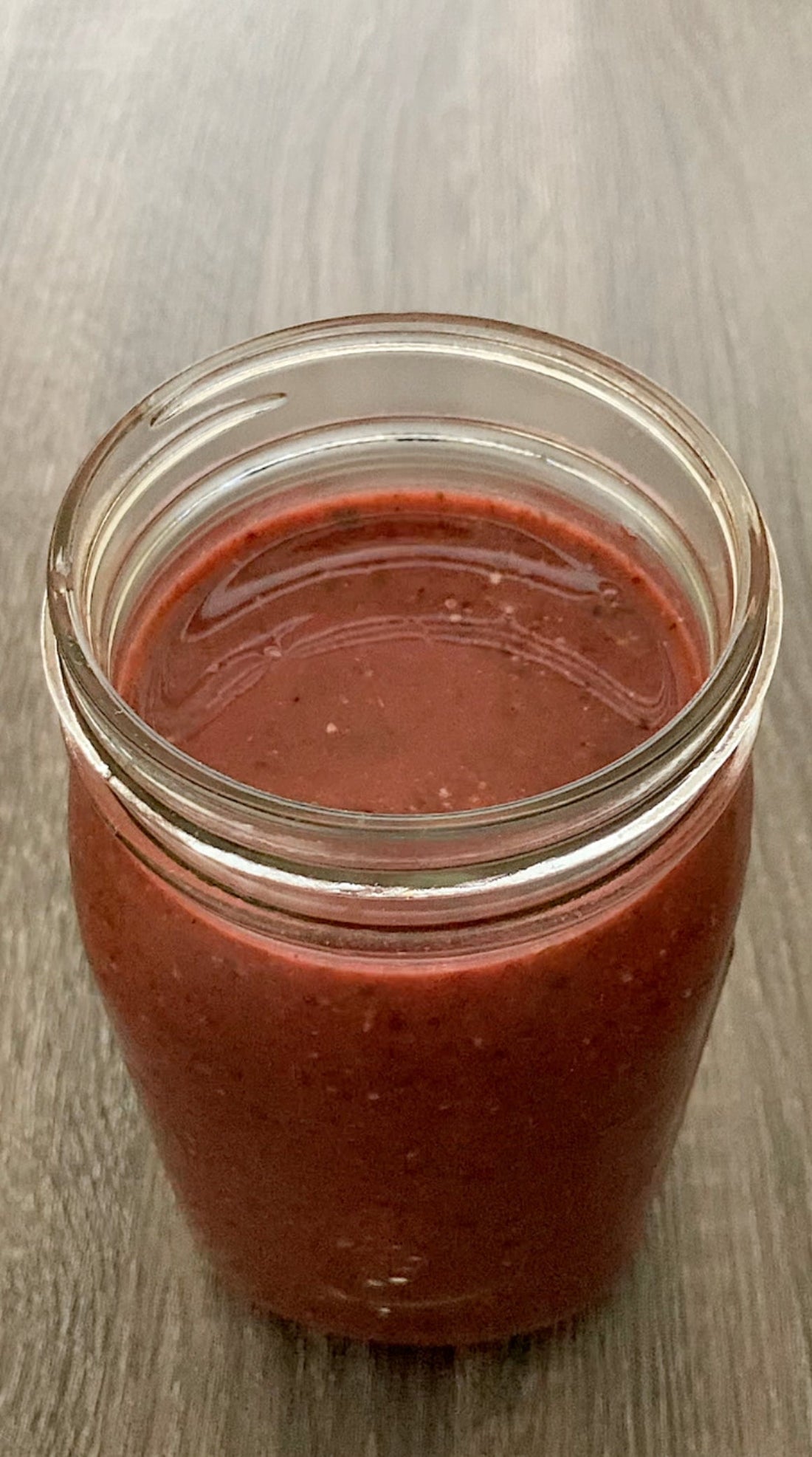 Alkaline Berry Banana Breakfast Smoothie