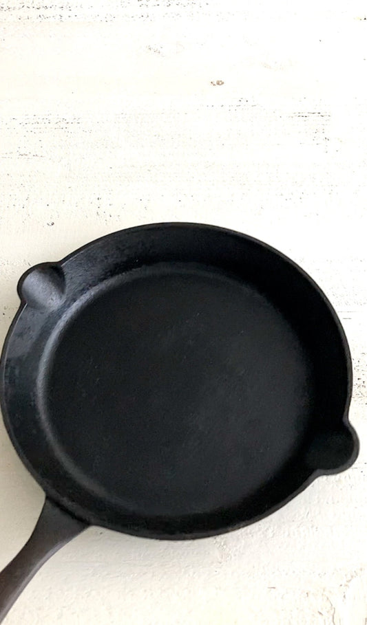 How to Season A Cast Iron Pan