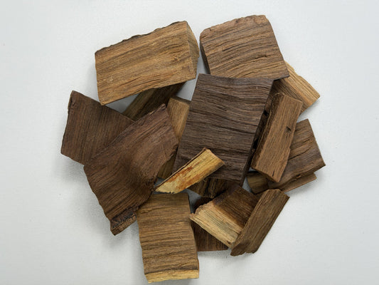 Palo azul wood chips, Eysenhardtia polystachya, also called kidneywood, for making palo azul tea